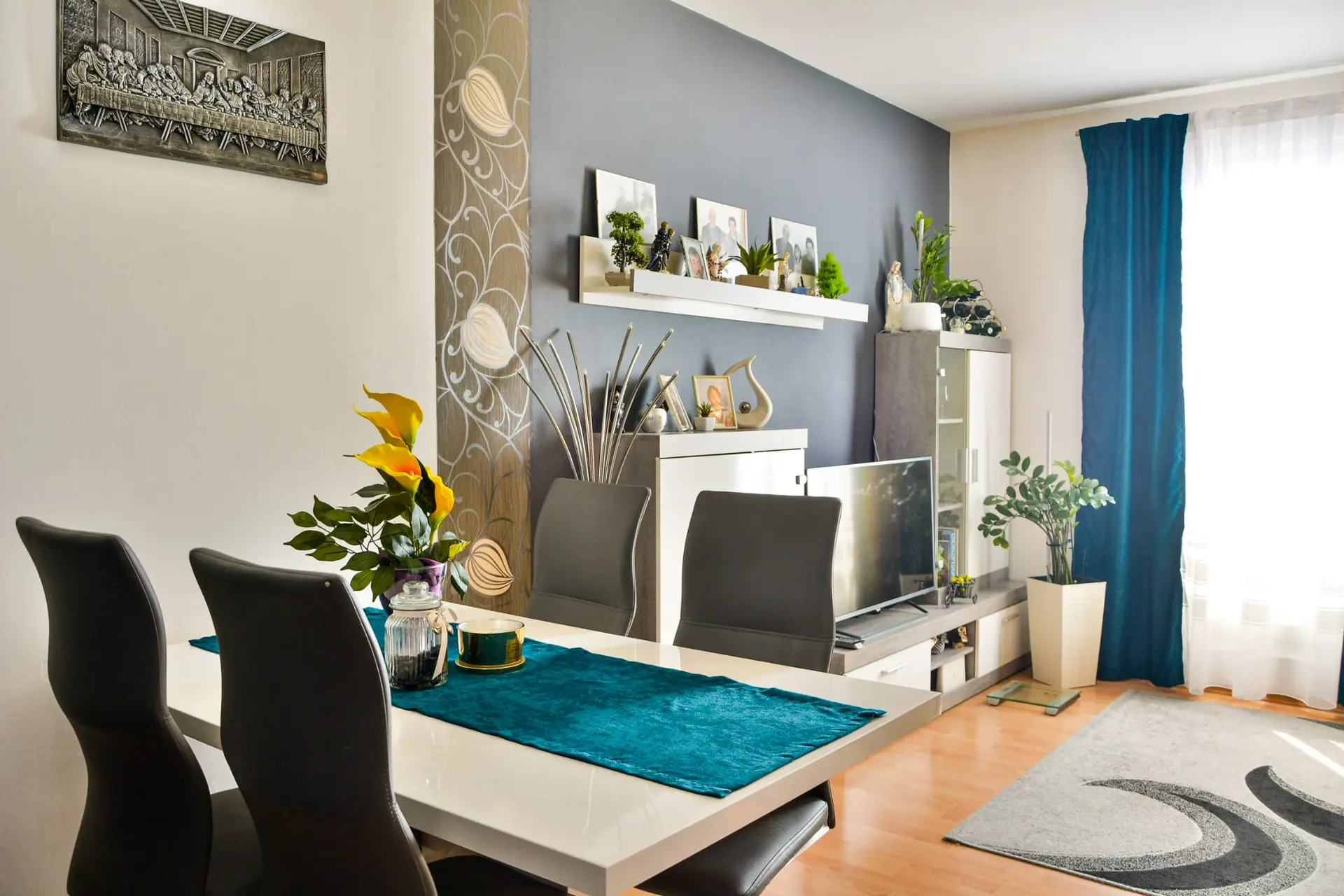 Listing Ad Image