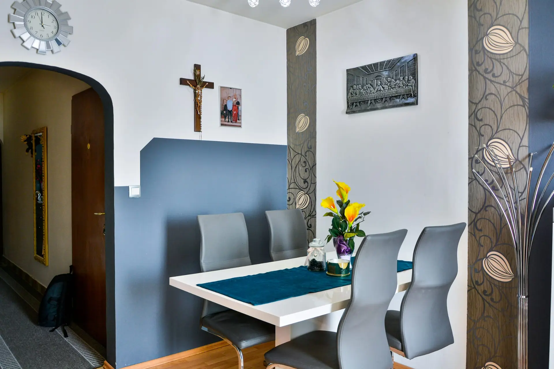 Listing Ad Image