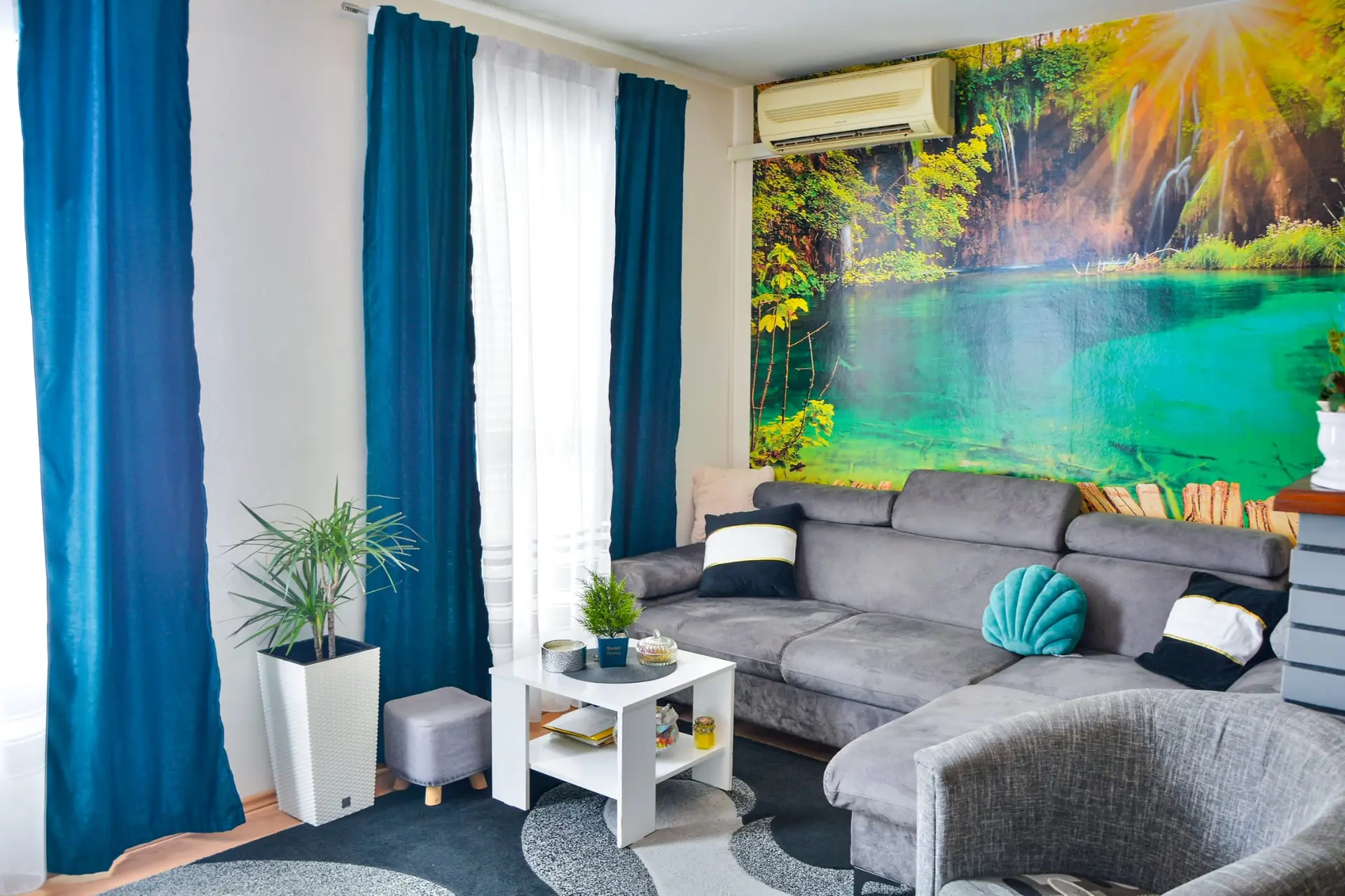 Listing Ad Image