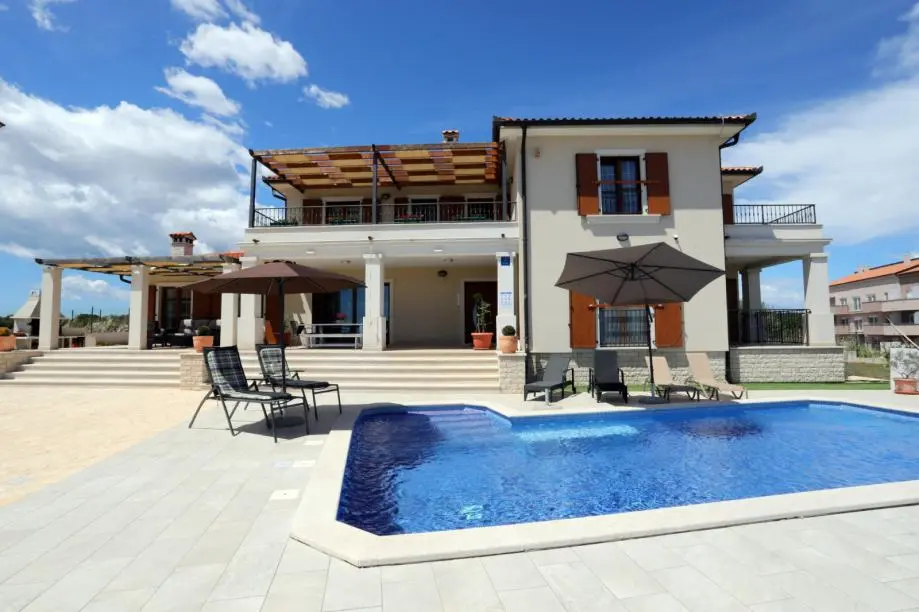 Listing Ad Image