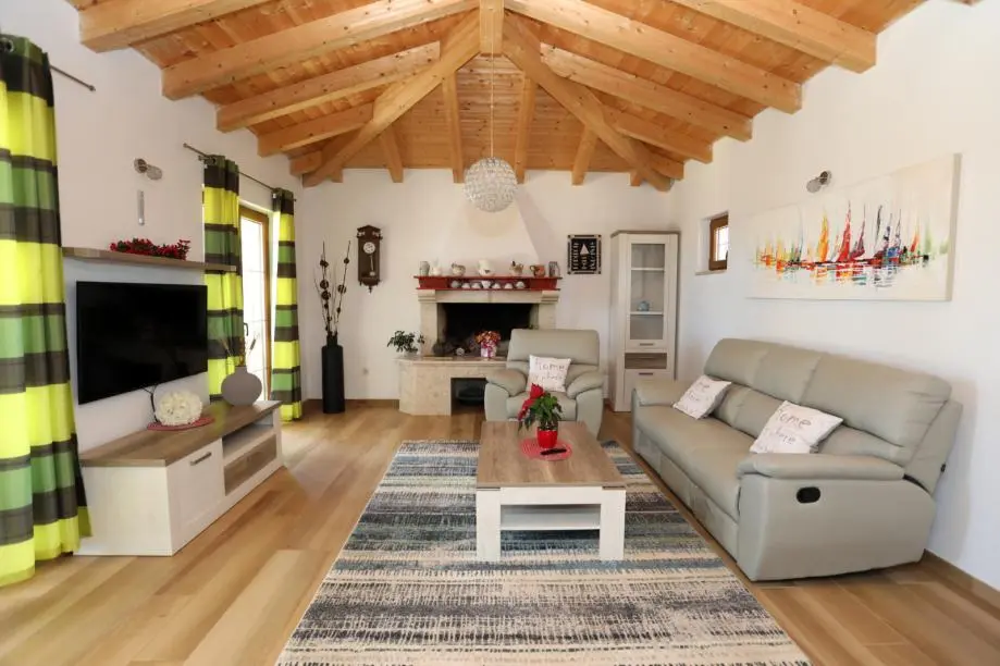Listing Ad Image