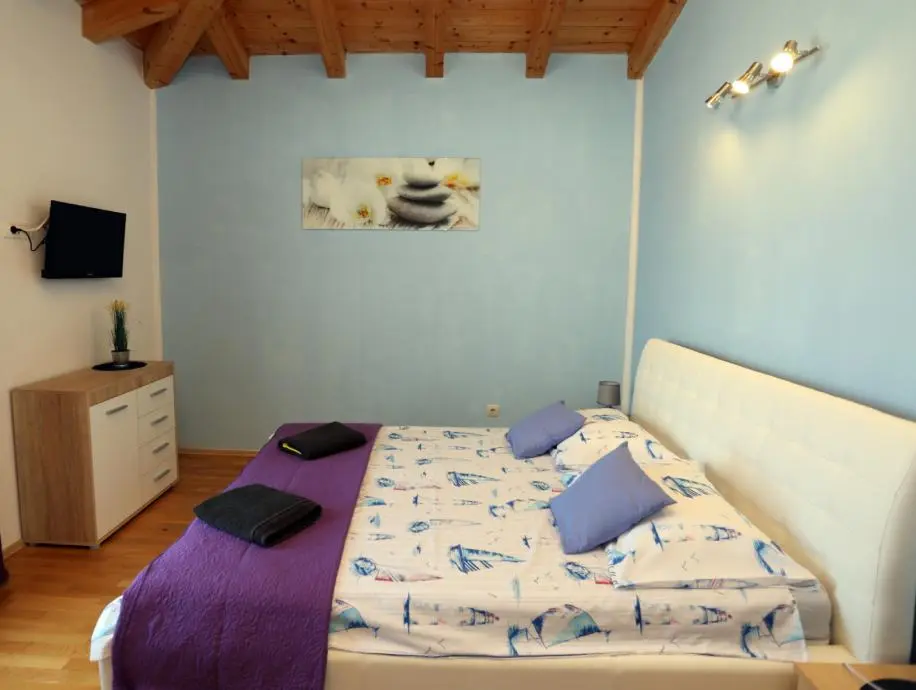 Listing Ad Image