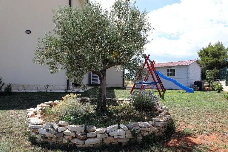 Listing Ad Image