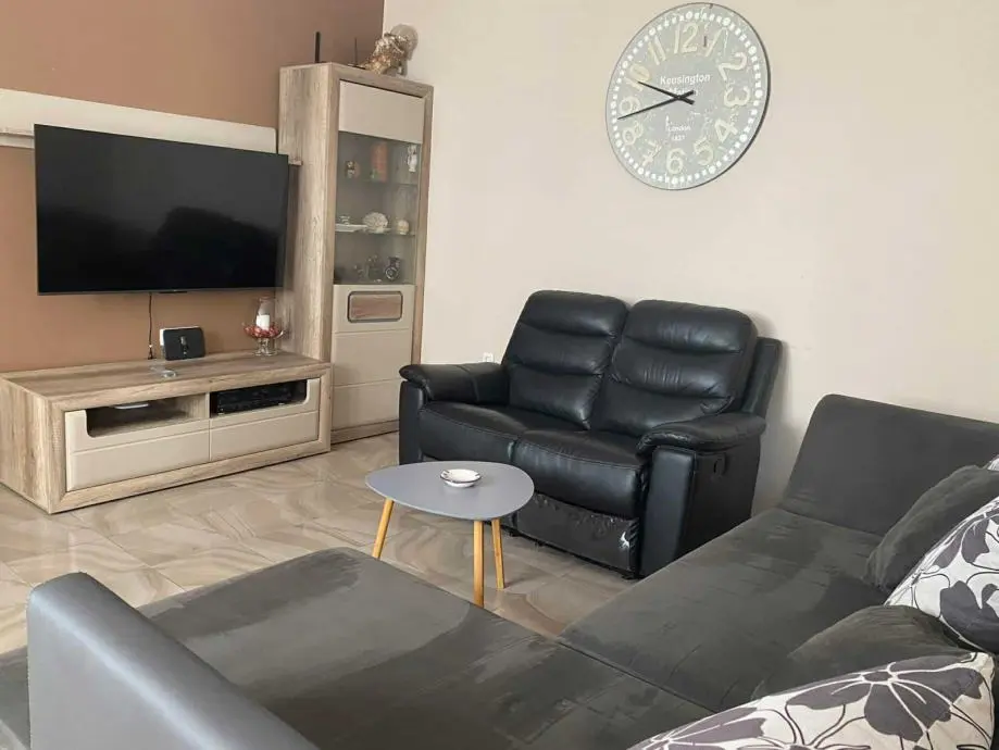 Listing Ad Image