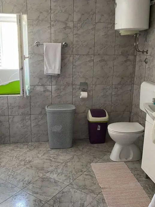 Listing Ad Image