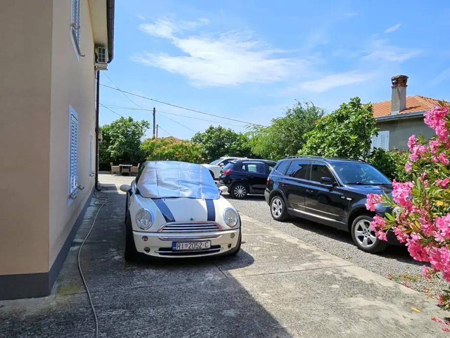 Listing Ad Image