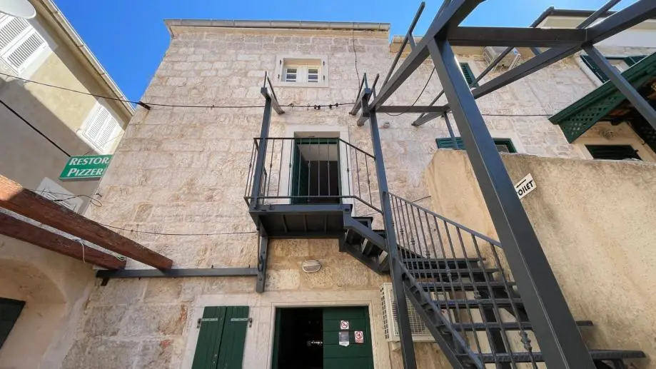 Listing Ad Image