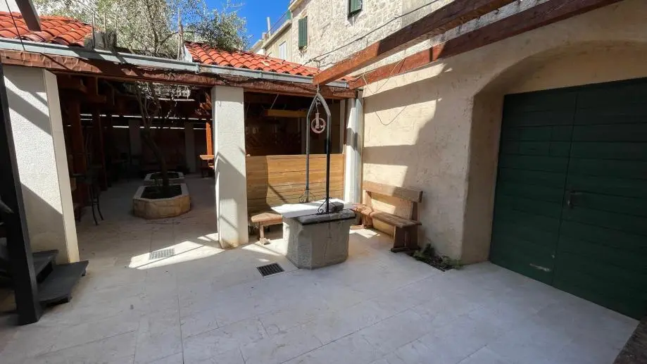Listing Ad Image