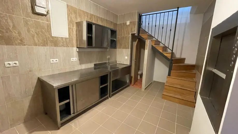Listing Ad Image