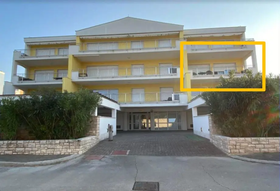Listing Ad Image