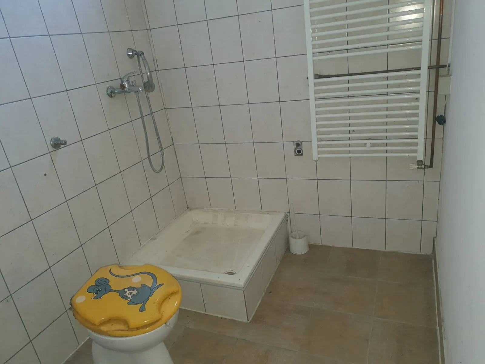 Listing Ad Image
