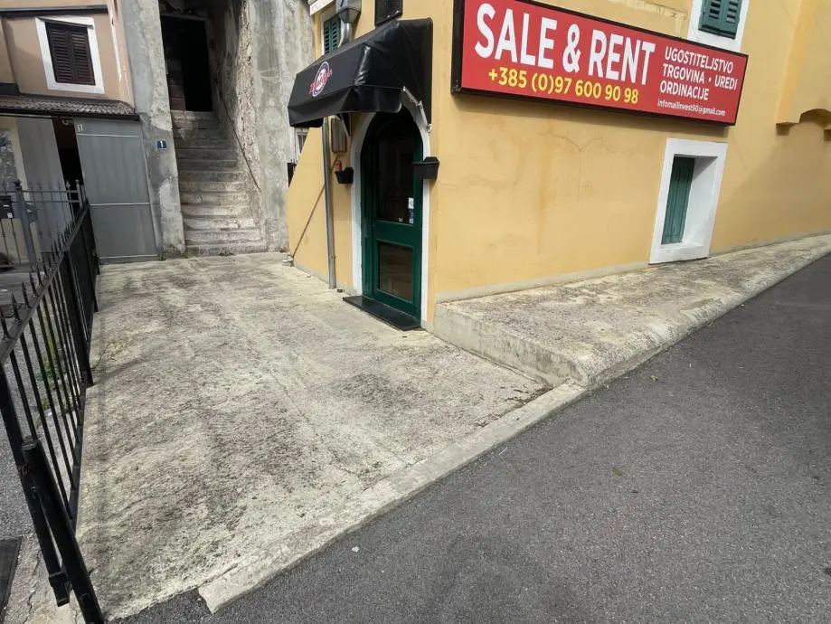 Listing Ad Image