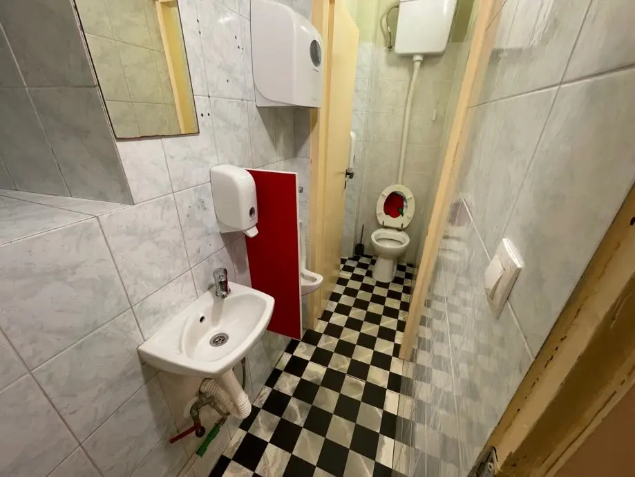 Listing Ad Image