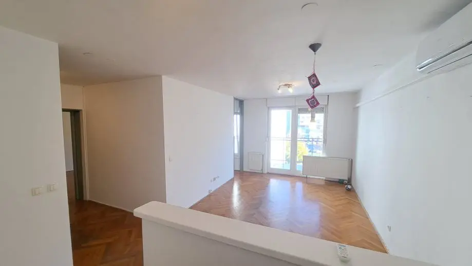 Listing Ad Image