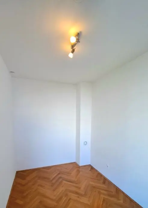 Listing Ad Image