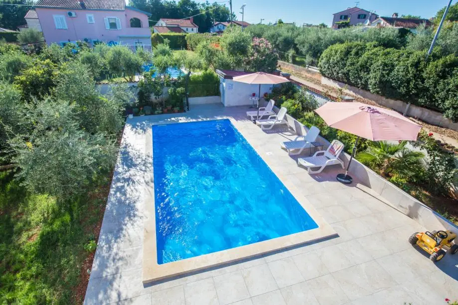Listing Ad Image