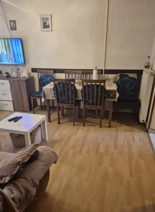Listing Ad Image