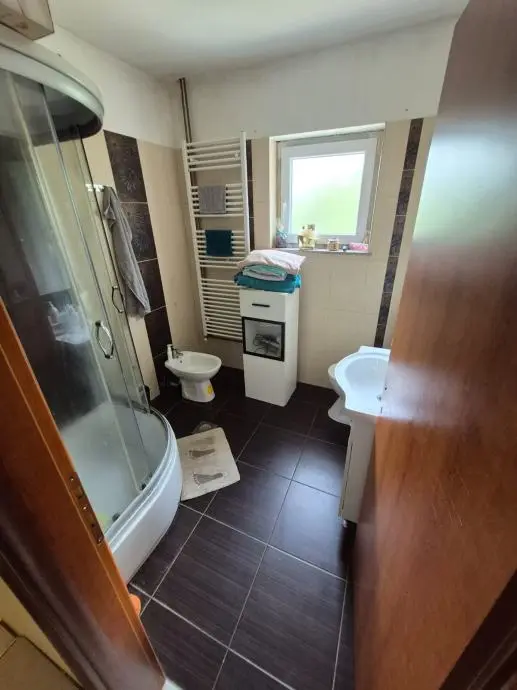 Listing Ad Image