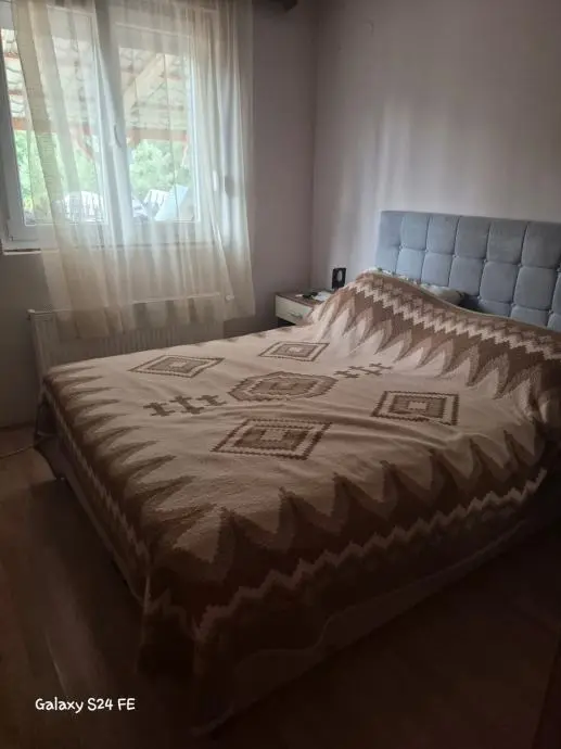 Listing Ad Image