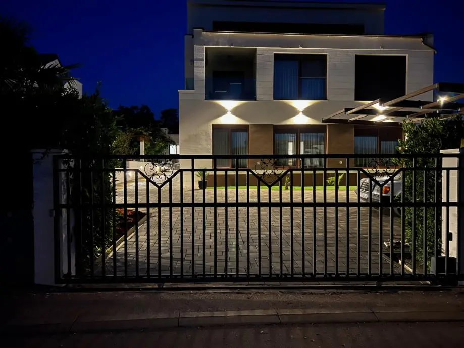 Listing Ad Image