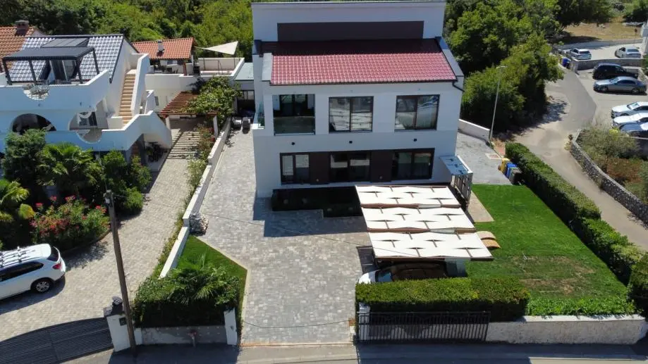 Listing Ad Image