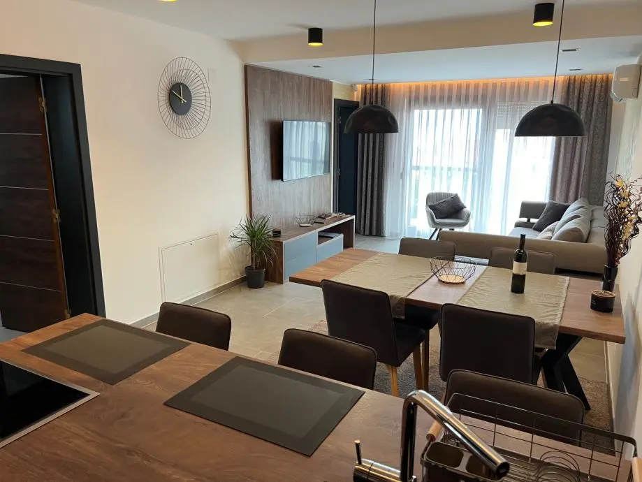 Listing Ad Image