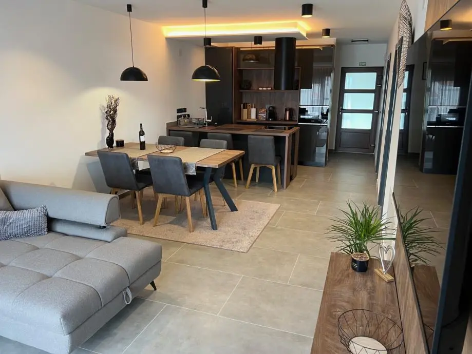 Listing Ad Image