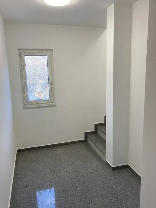 Listing Ad Image