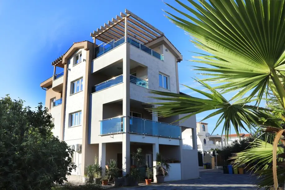 Listing Ad Image