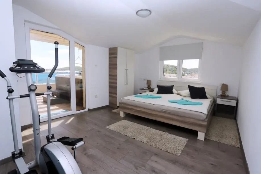 Listing Ad Image