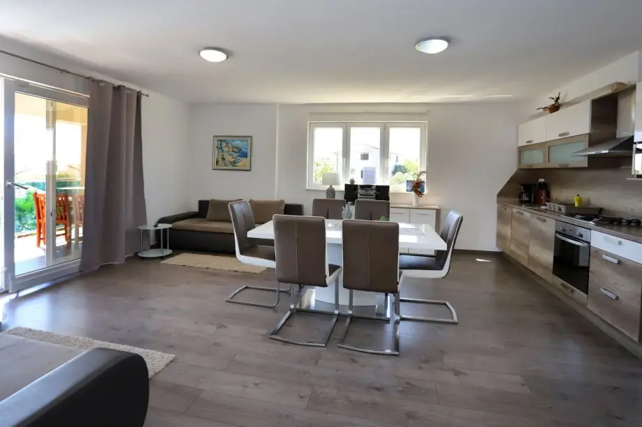 Listing Ad Image