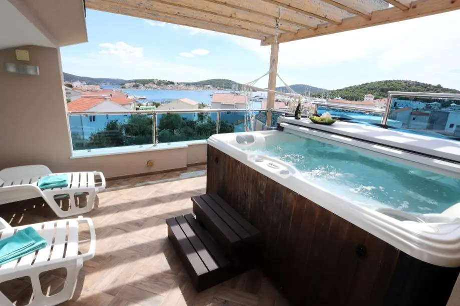 Listing Ad Image