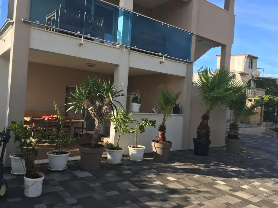 Listing Ad Image