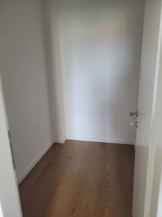 Listing Ad Image