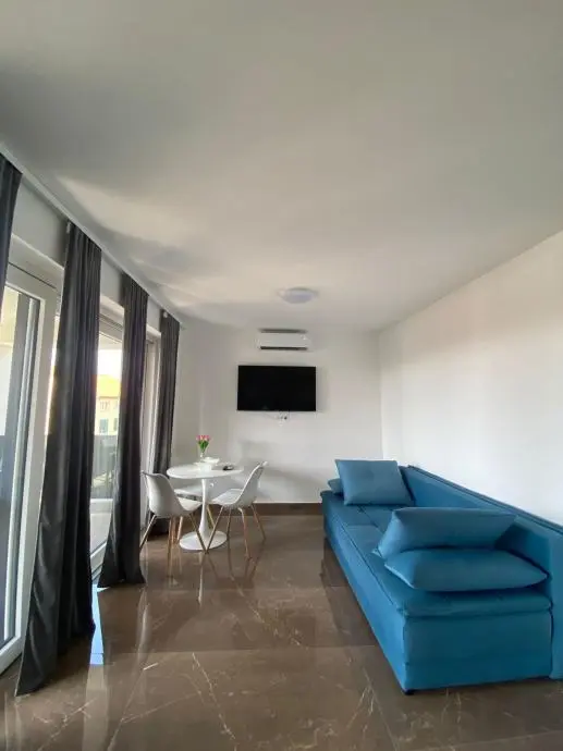 Listing Ad Image