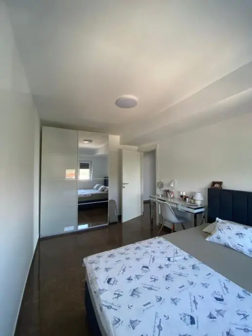 Listing Ad Image