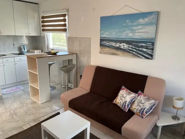 Listing Ad Image