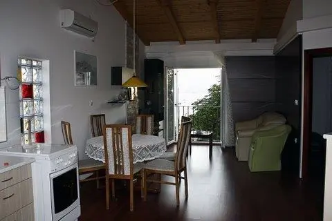 Listing Ad Image