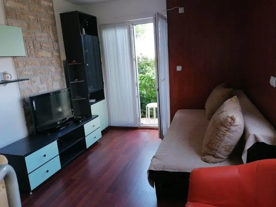 Listing Ad Image