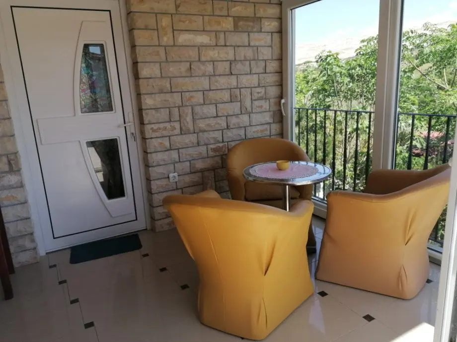 Listing Ad Image