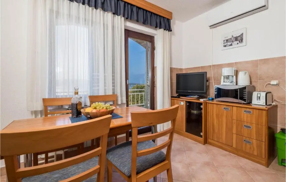 Listing Ad Image