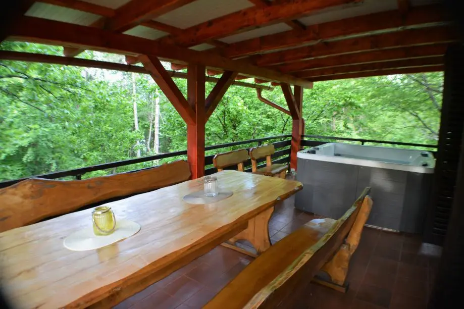 Listing Ad Image