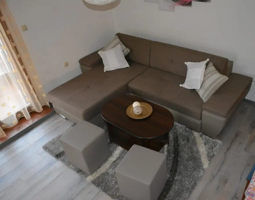 Listing Ad Image