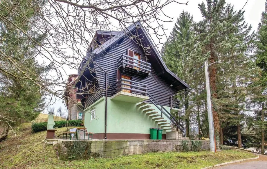 Listing Ad Image