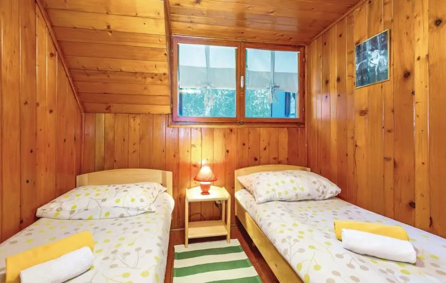 Listing Ad Image