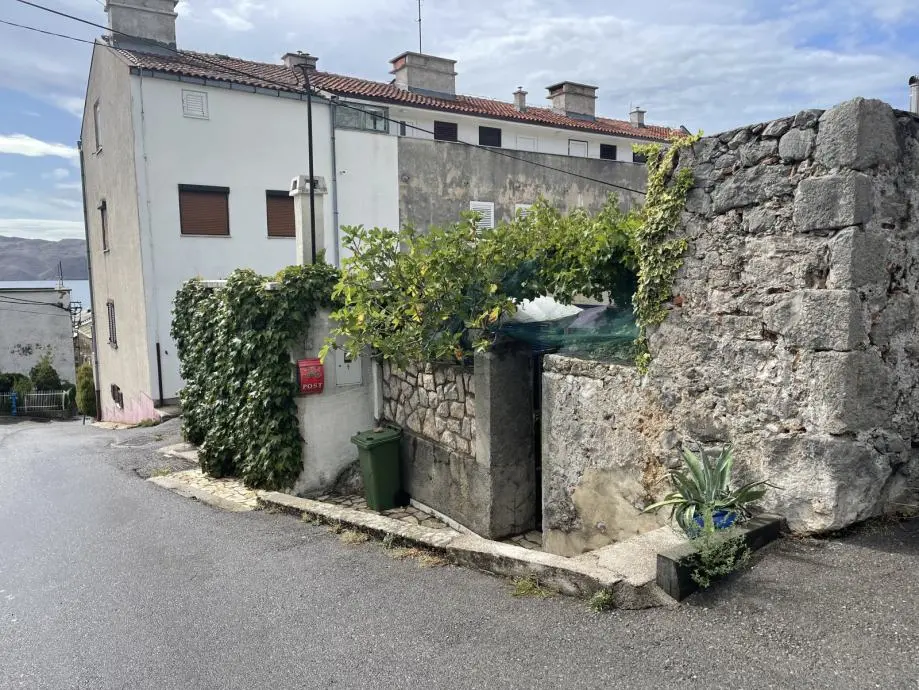 Listing Ad Image