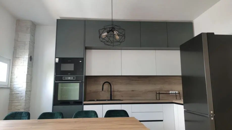 Listing Ad Image