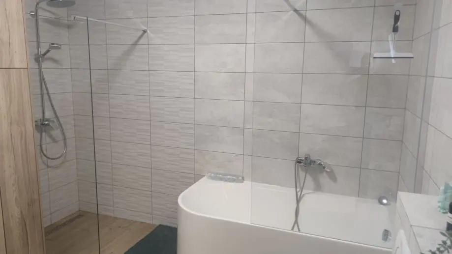 Listing Ad Image