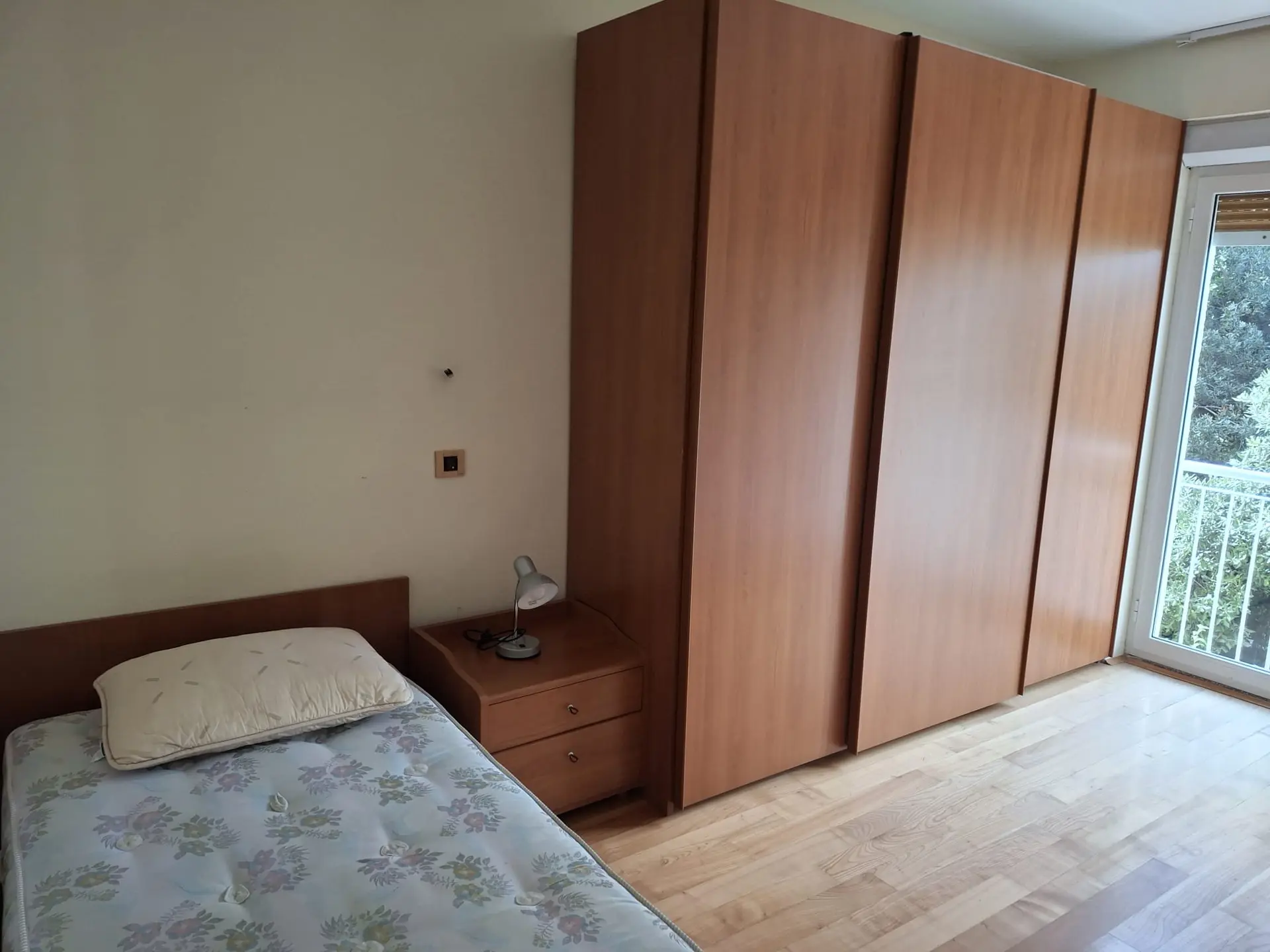 Listing Ad Image
