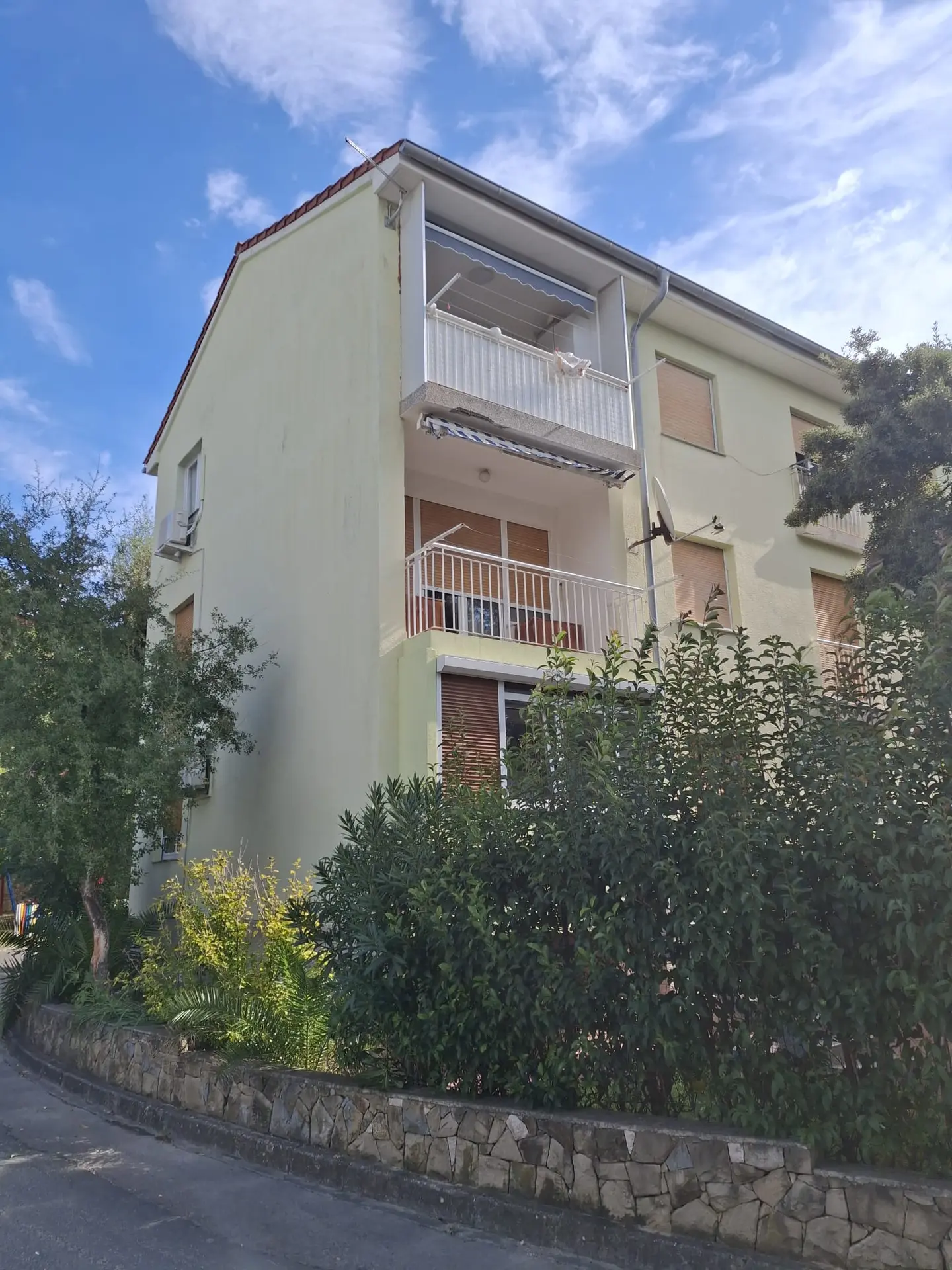 Listing Ad Image